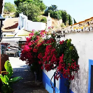 casa-da-ana-alvor.hotelaalgarve.com/